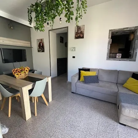 Mes'e Lampadas Apartment Castelsardo