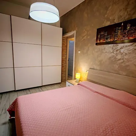Mes'e Lampadas Apartment *